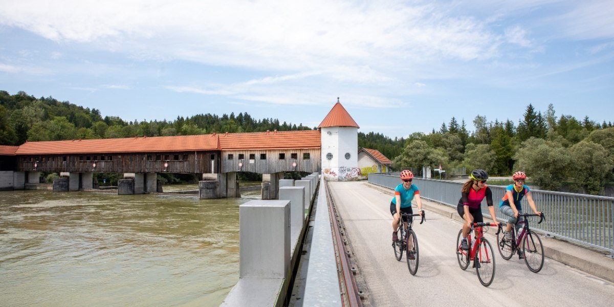 Radeln an der Isar, © Unbekannt Radeln an der Isar, © Unbekannt