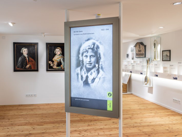 Zu sehen ist eine Schautafel im Museum, &copy; Stadt Wolfratshausen, Adrian Greiter