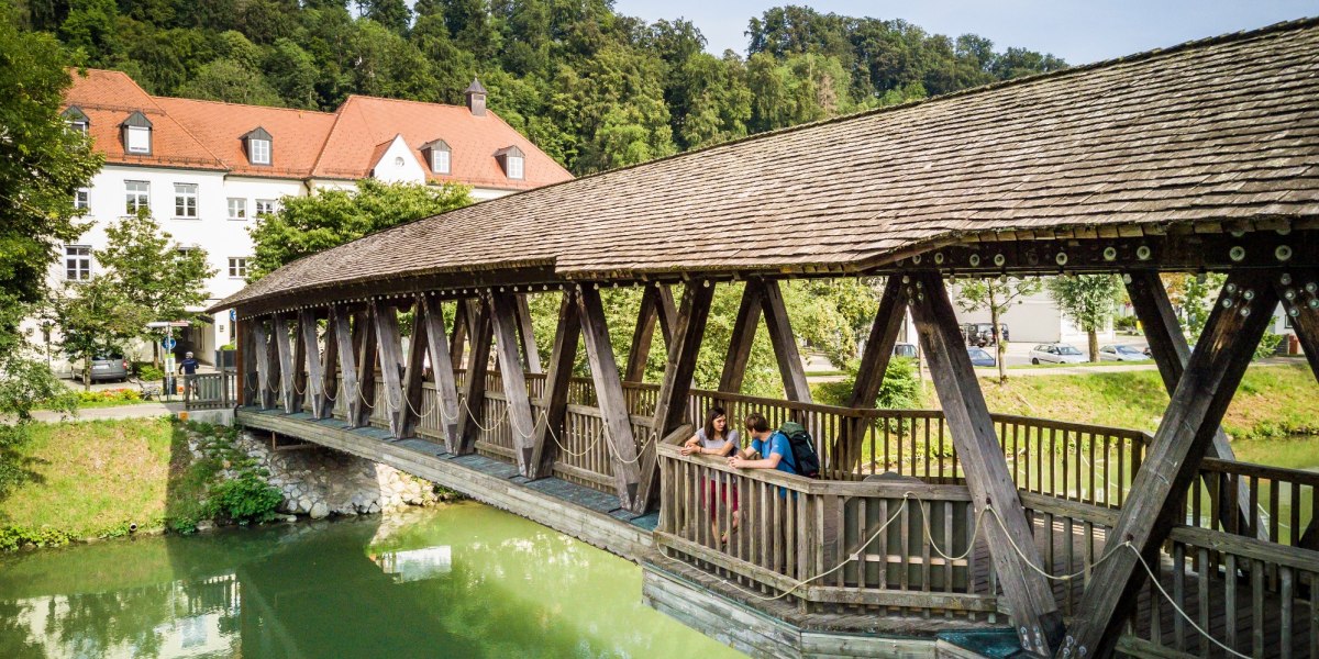 Sebastiani Steg mit Blick auf die Loisach, © Unbekannt